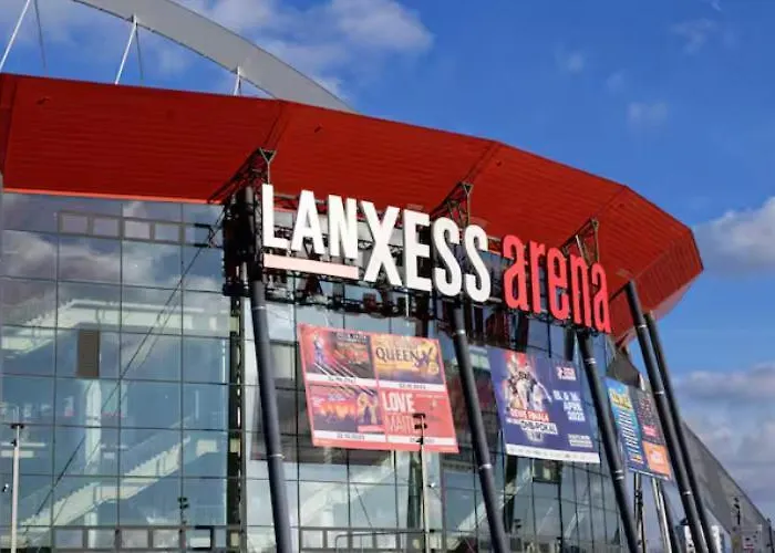 Privates City-apartement Nah Der Messe Und Lanxessarena Κολωνία