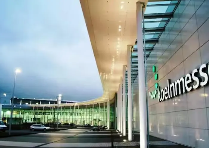 Privates City-apartement Nah Der Messe Und Lanxessarena 아파트