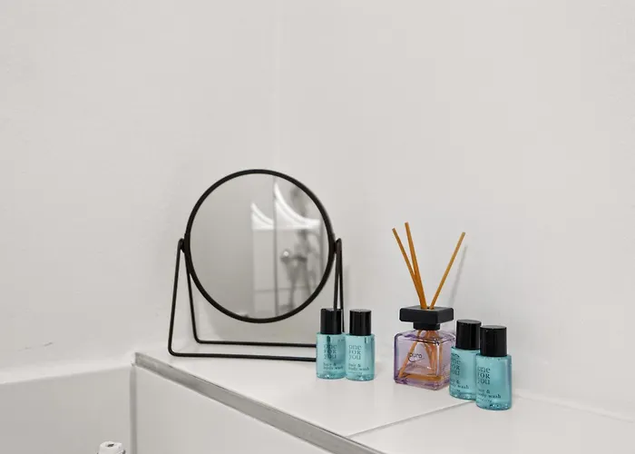 Privates City-apartement Nah Der Messe Und Lanxessarena Κολωνία