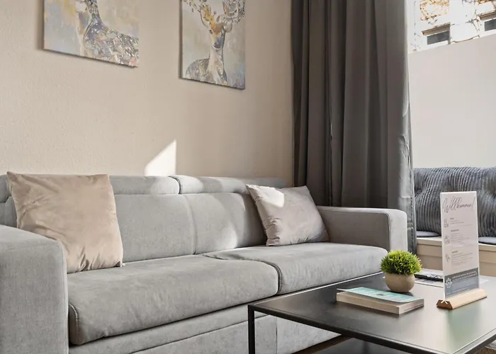 Privates City-apartement Nah Der Messe Und Lanxessarena Apartment *